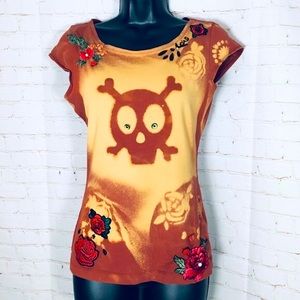 🥀 Skull & Roses Tee☠️